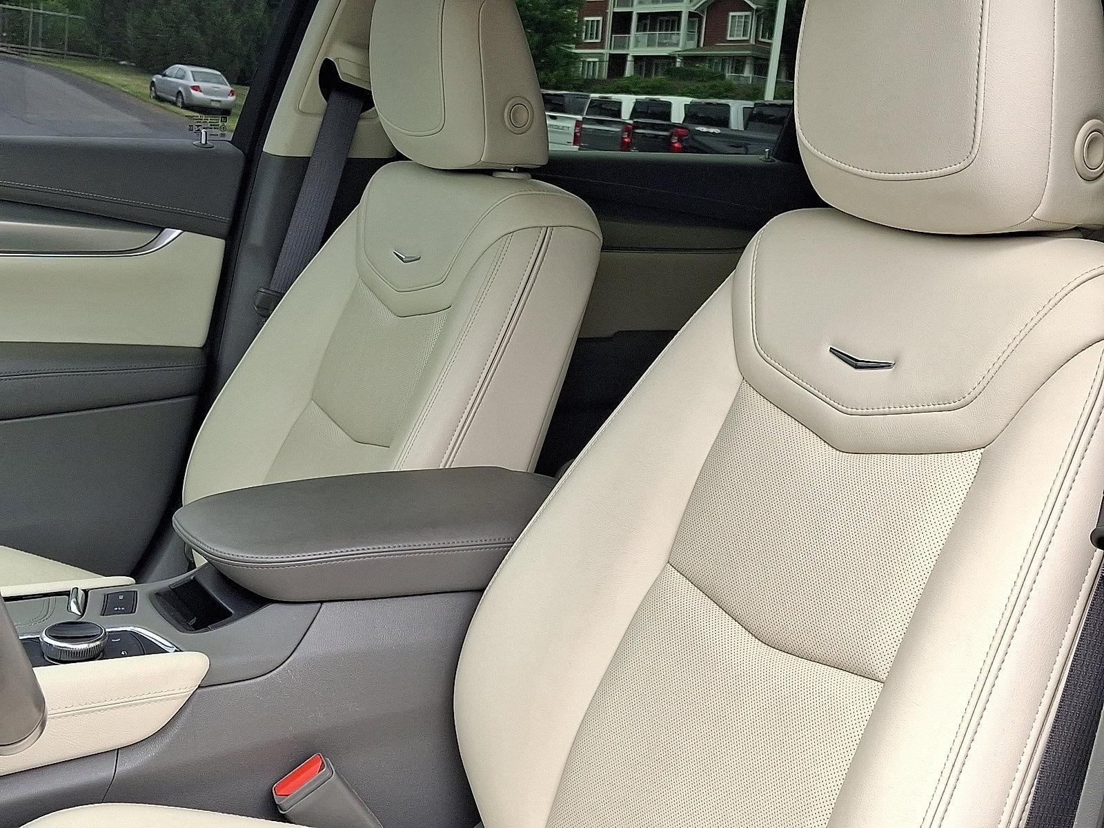 2021 Cadillac XT5 AWD Premium Luxury