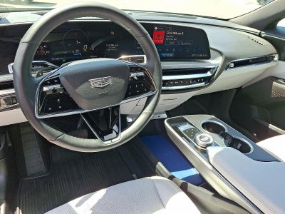 2024 Cadillac LYRIQ Luxury 1