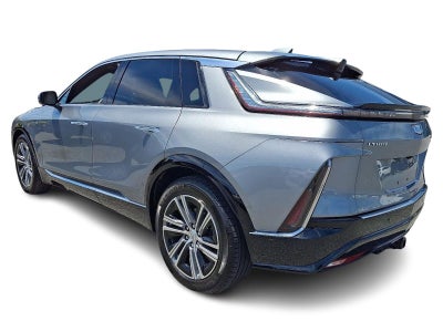 2024 Cadillac LYRIQ Luxury 1