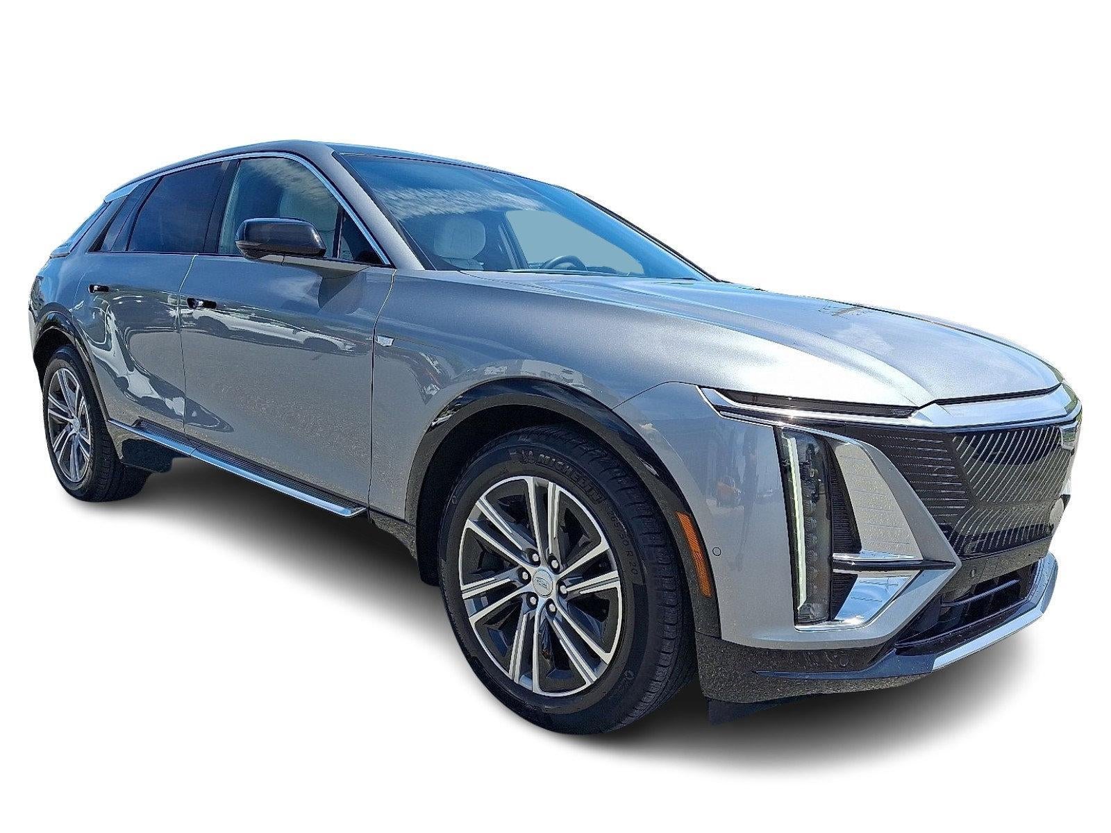 2024 Cadillac LYRIQ Luxury 1