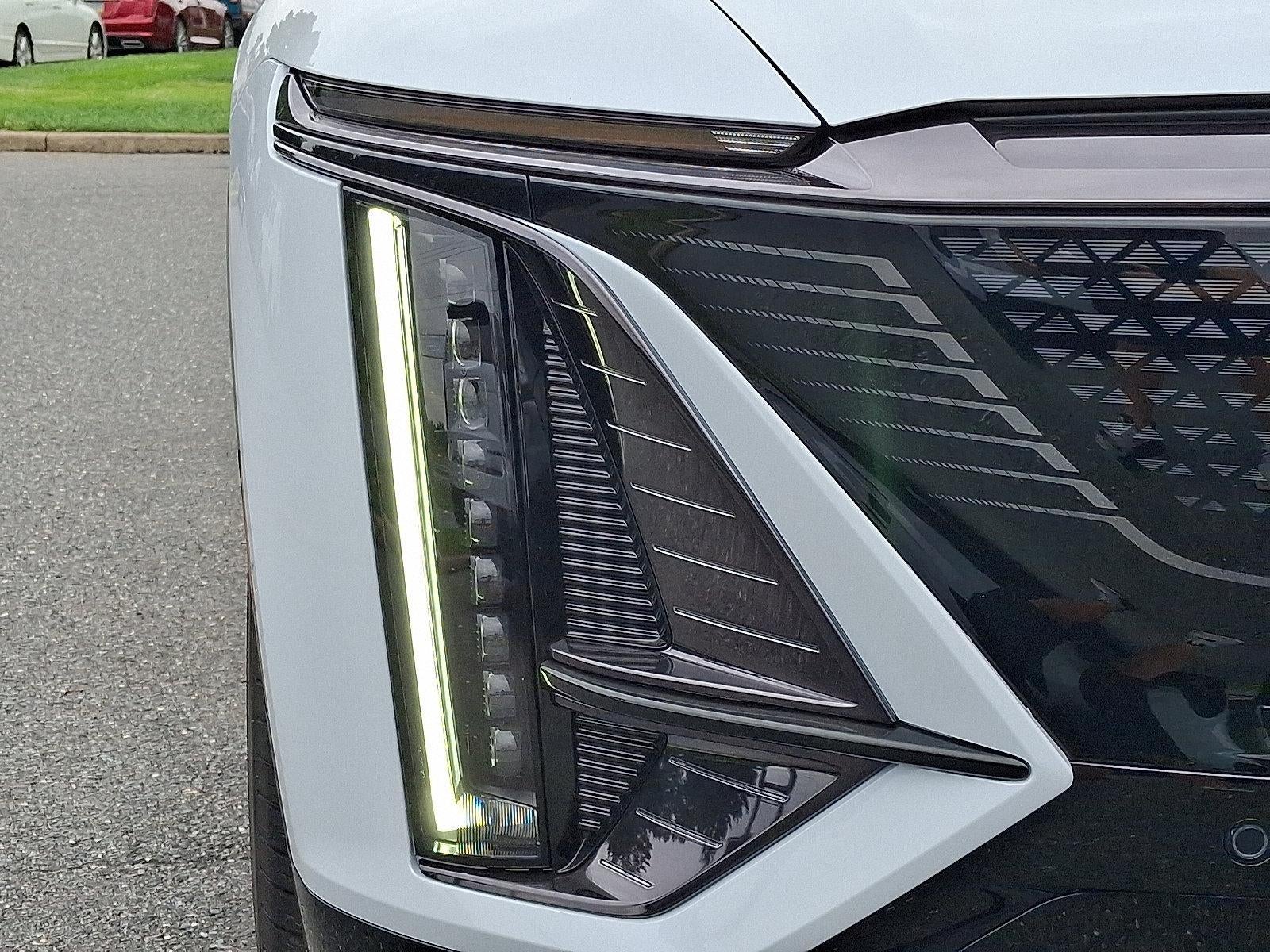 2027 Cadillac LYRIQ 4dr Signature Sport