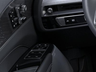 2027 Cadillac LYRIQ 4dr Signature Sport