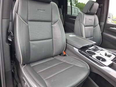 2025 Cadillac Escalade ESV Sport