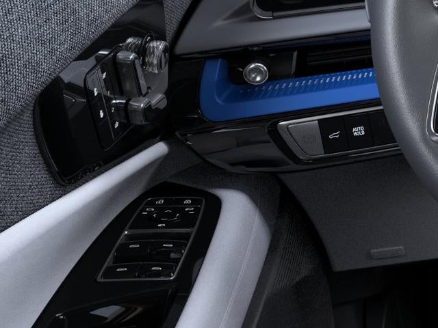 2027 Cadillac OPTIQ 4dr Luxury