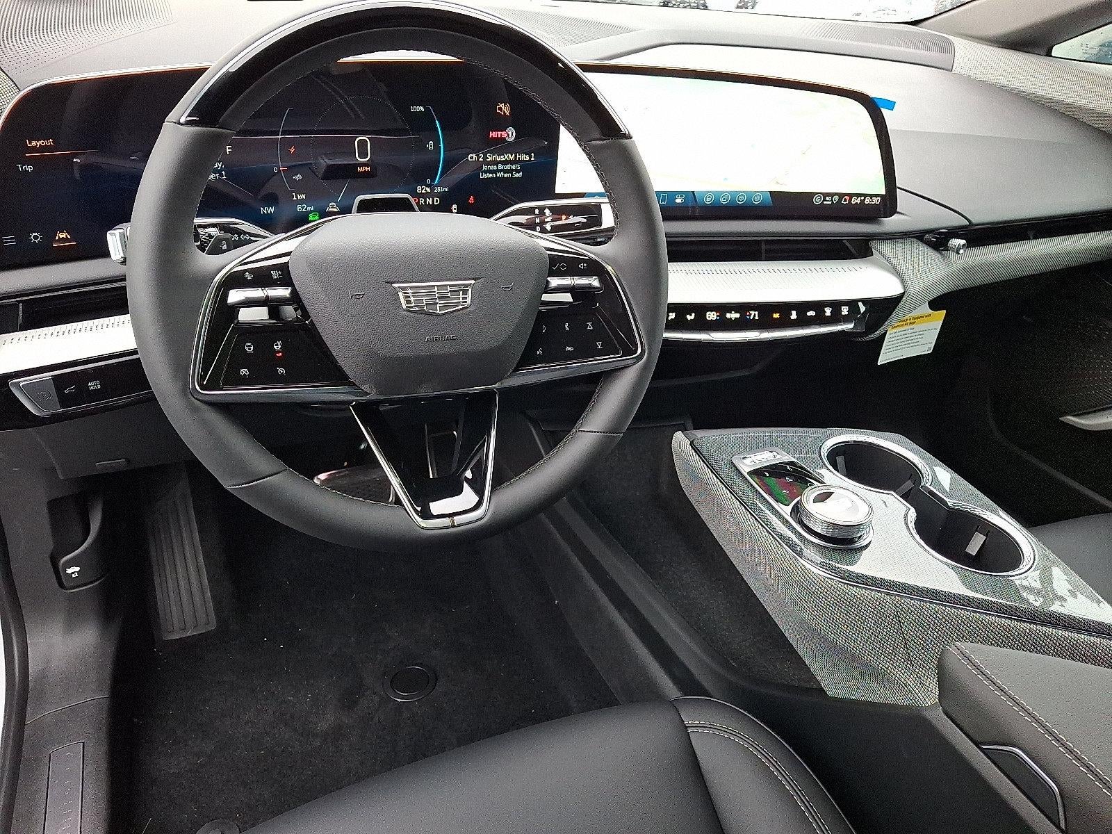 2027 Cadillac OPTIQ 4dr Sport