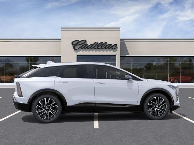 2027 Cadillac OPTIQ 4dr Sport