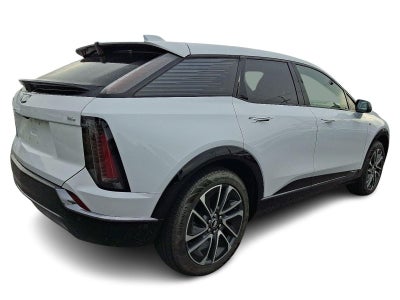 2027 Cadillac OPTIQ 4dr Sport
