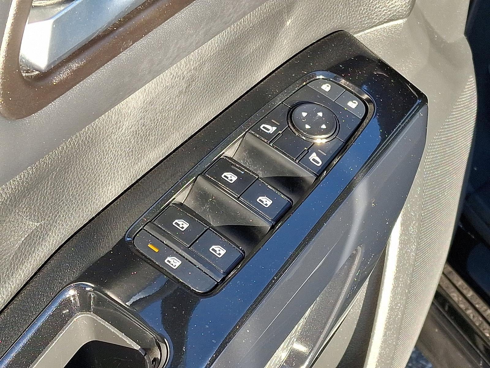 2022 Nissan Pathfinder S