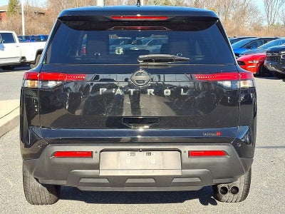 2022 Nissan Pathfinder S