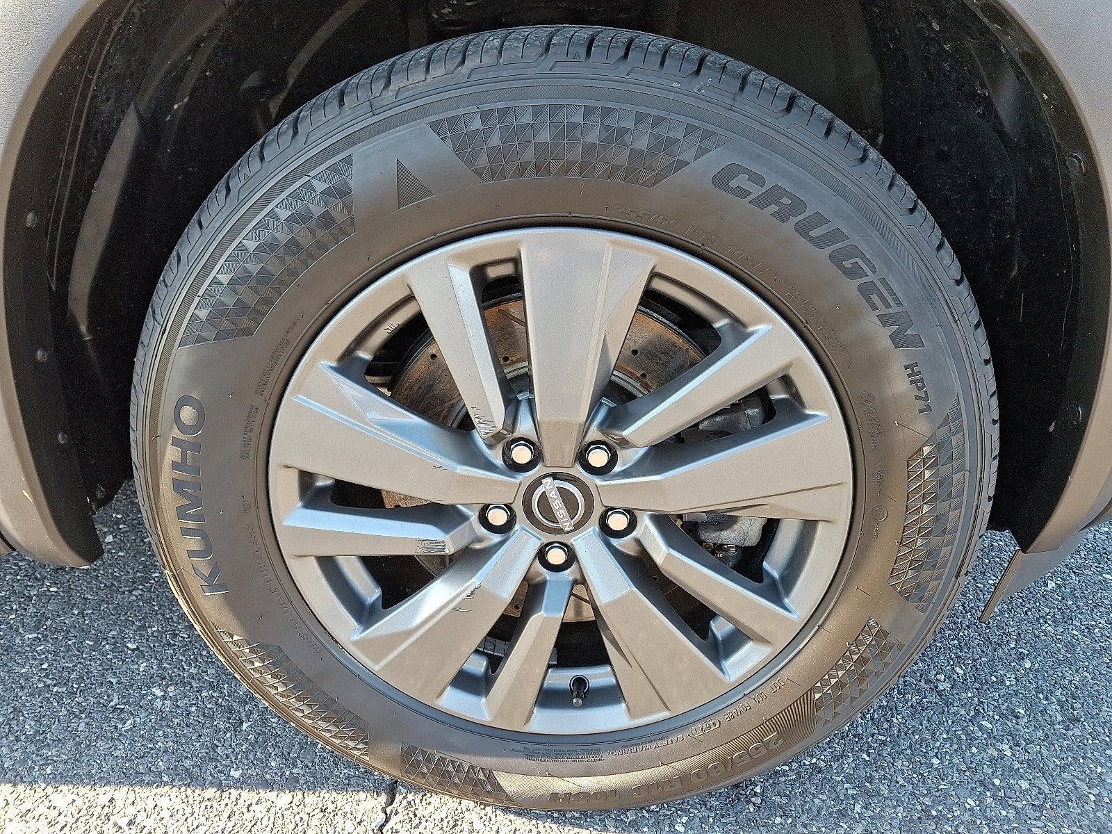 2022 Nissan Pathfinder S