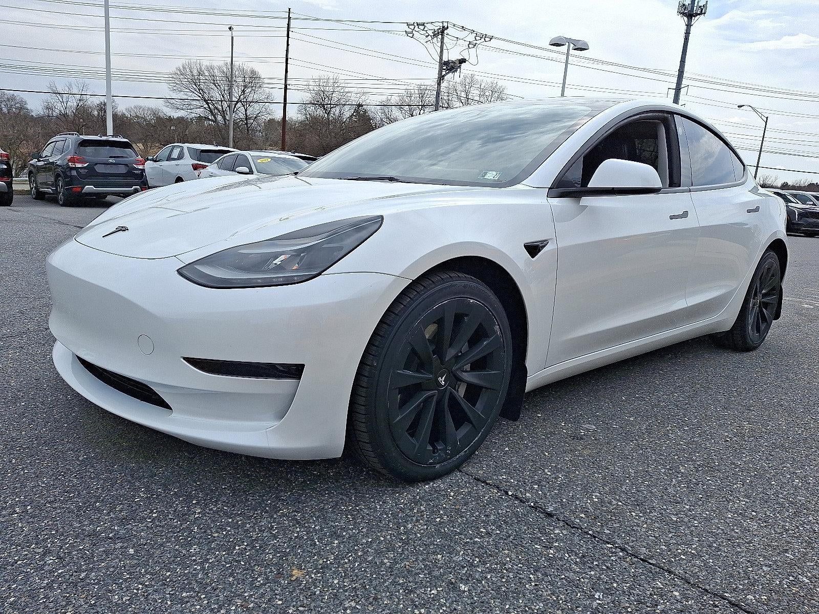 2023 Tesla Model 3 Base