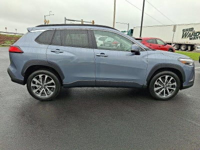 2024 Toyota Corolla Cross XLE