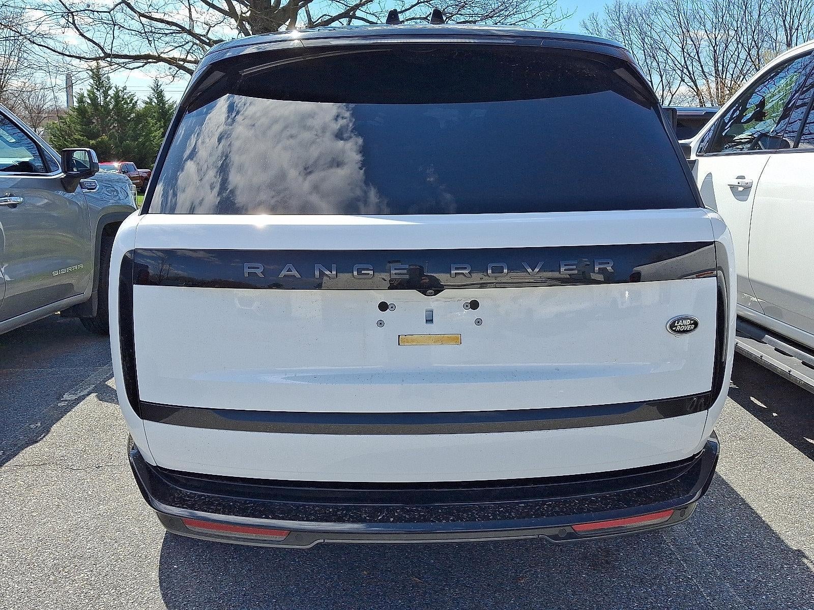 2023 Land Rover Range Rover P400 SE