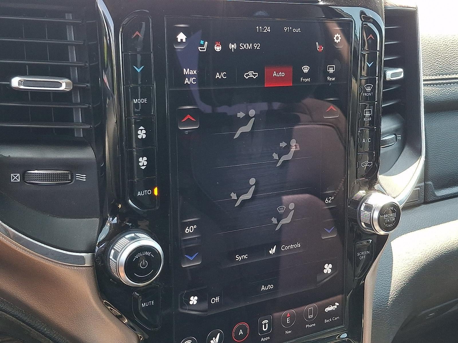 2020 RAM 1500 Laramie 4x4 Crew Cab 5'7" Box
