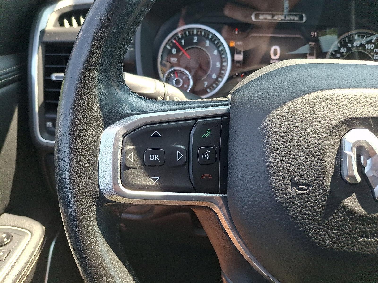 2020 RAM 1500 Laramie 4x4 Crew Cab 5'7" Box