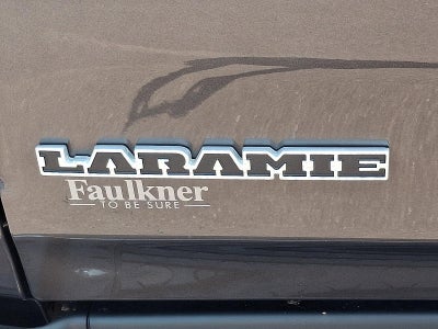 2020 RAM 1500 Laramie 4x4 Crew Cab 5'7" Box