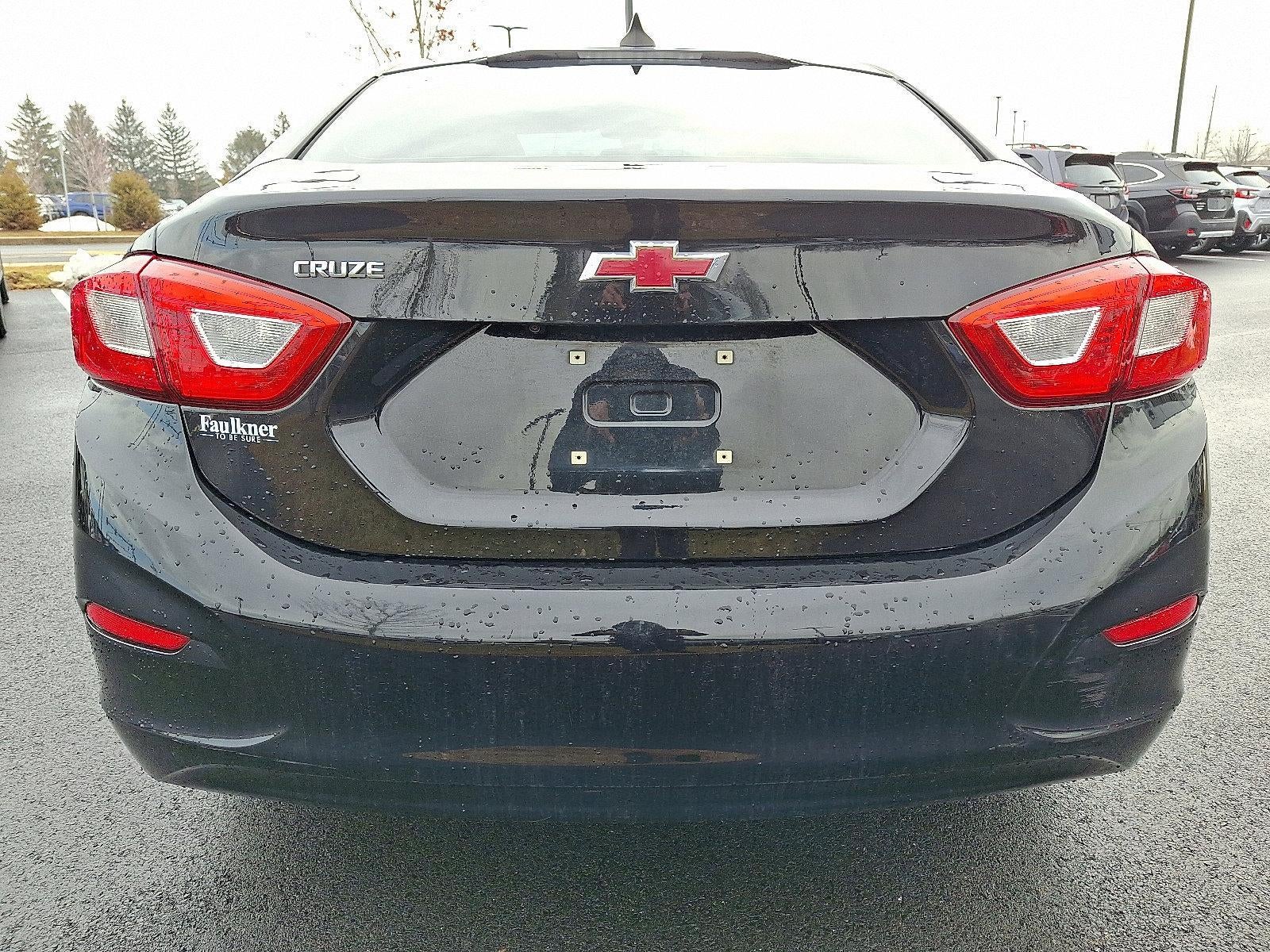 2018 Chevrolet Cruze Sedan LS (Automatic)