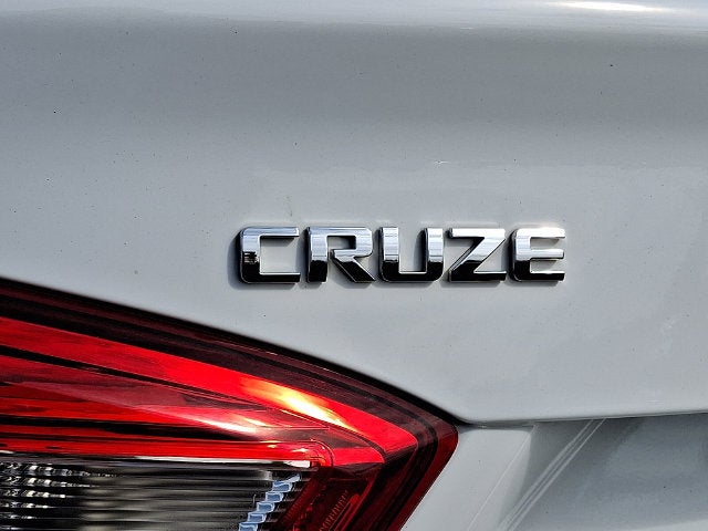 2019 Chevrolet Cruze LS