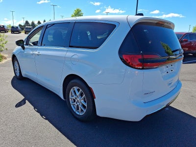 2023 Chrysler Pacifica Touring L FWD