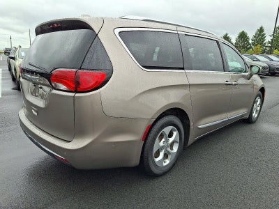 2017 Chrysler Pacifica Touring-L Plus FWD
