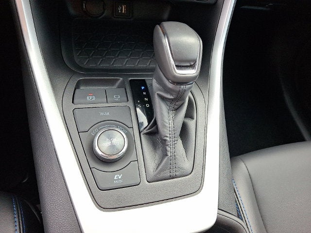 2025 Toyota RAV4 Hybrid XSE