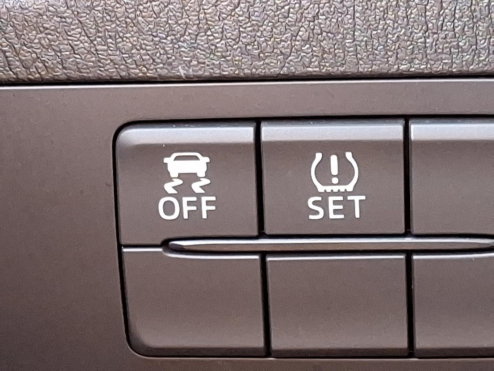 2016 Scion iA 4dr Sdn Auto (Natl)