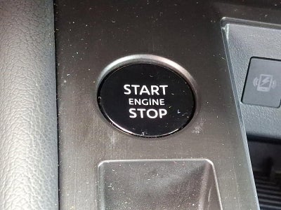 2025 Nissan Kicks SR AWD