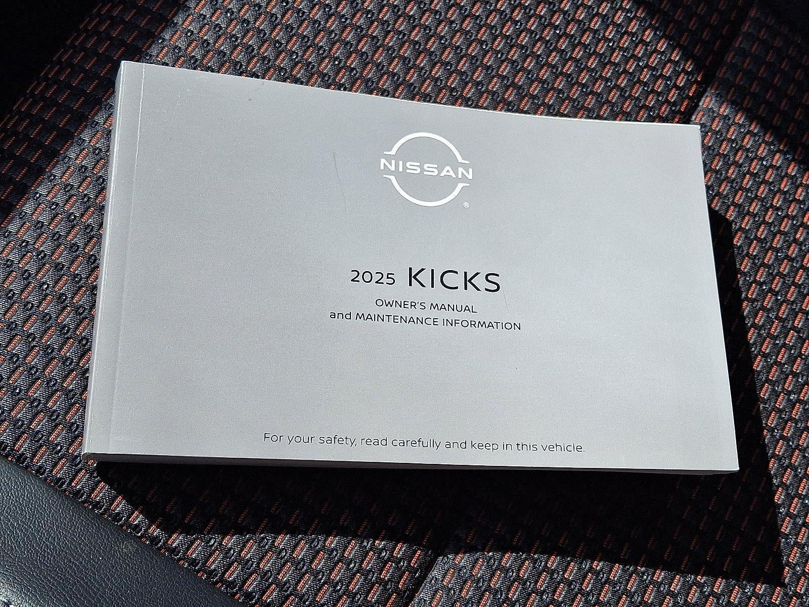 2025 Nissan Kicks SR AWD