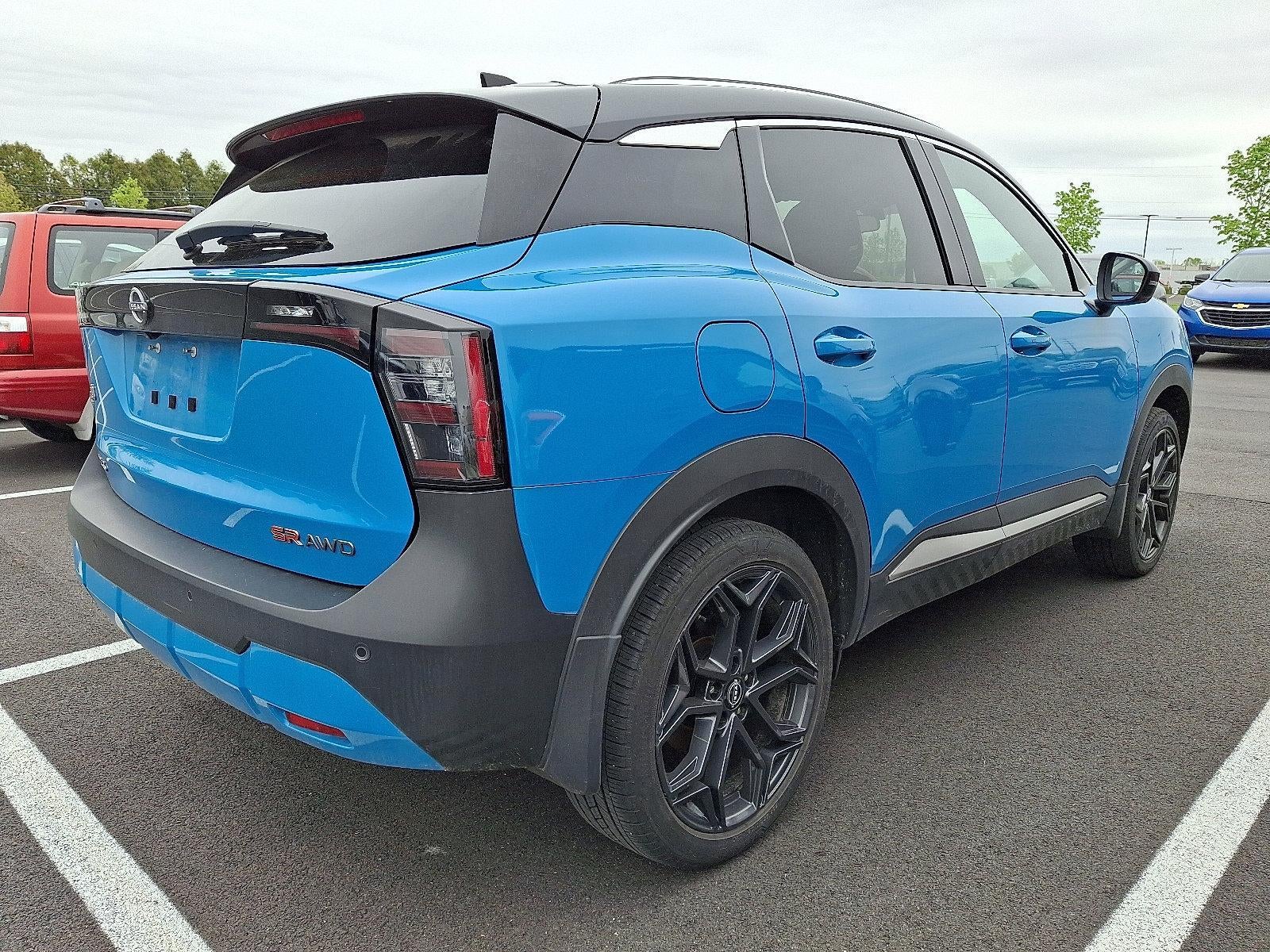 2025 Nissan Kicks SR AWD