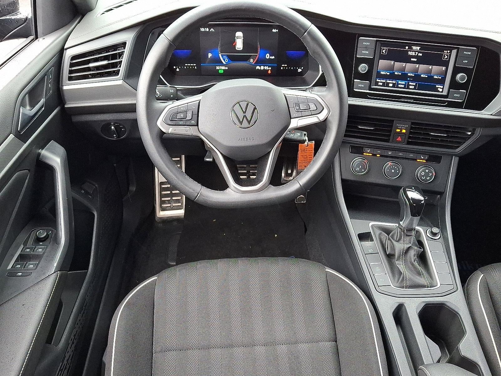 2024 Volkswagen Jetta Sport Auto