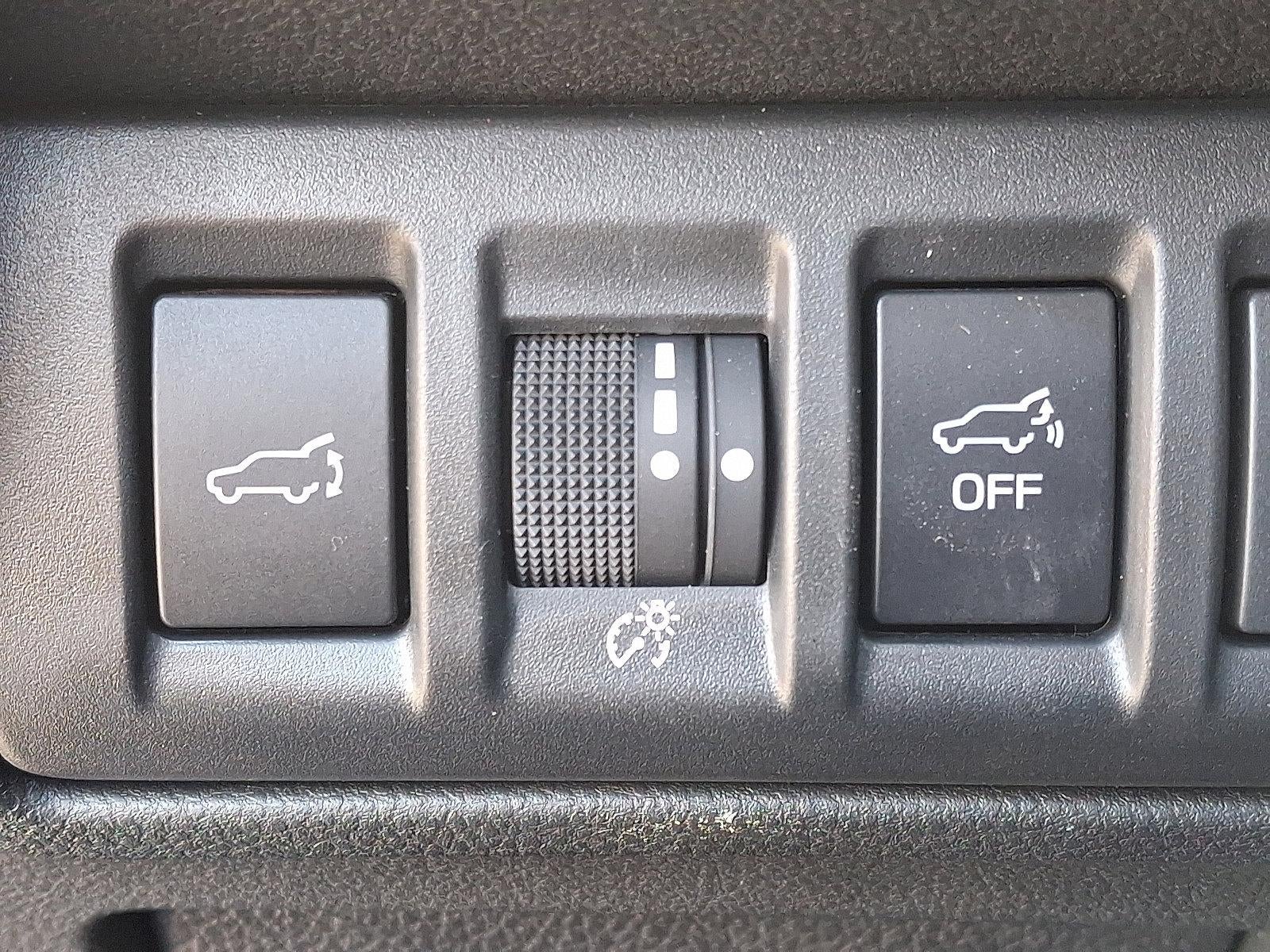 2025 Subaru Outback Premium AWD