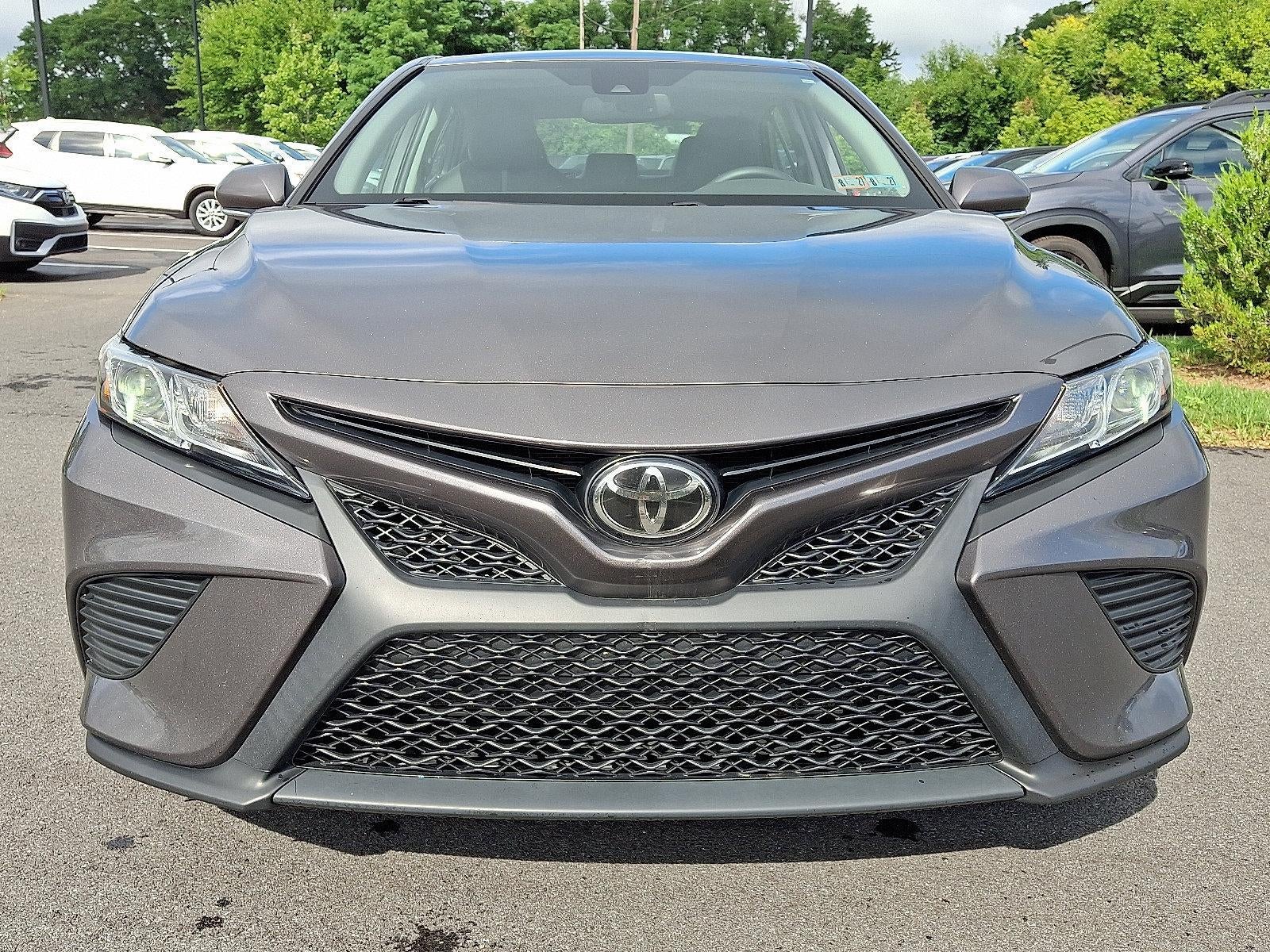 2020 Toyota Camry SE Auto AWD (Natl)