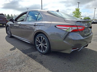 2020 Toyota Camry SE Auto AWD (Natl)