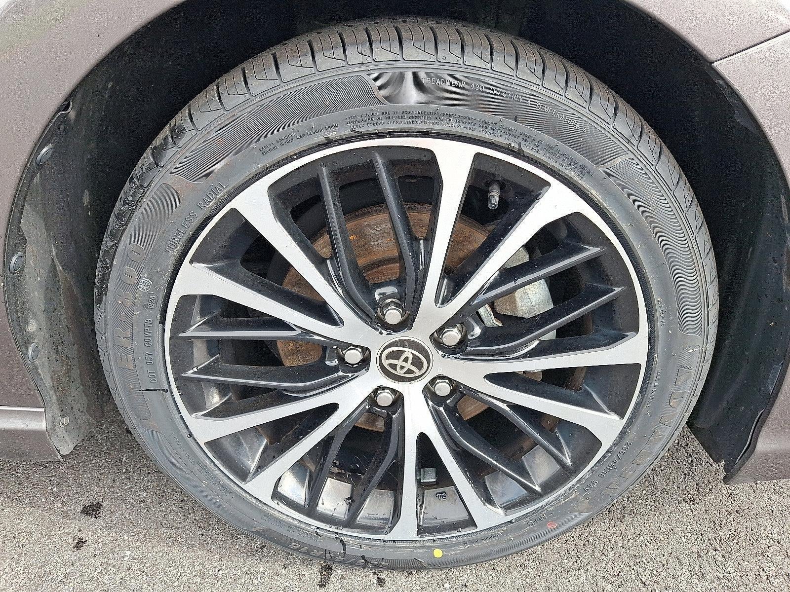 2020 Toyota Camry SE Auto AWD (Natl)