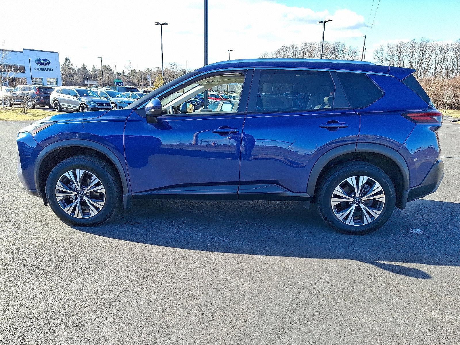 2022 Nissan Rogue AWD SV