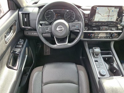 2023 Nissan Pathfinder SL 4WD