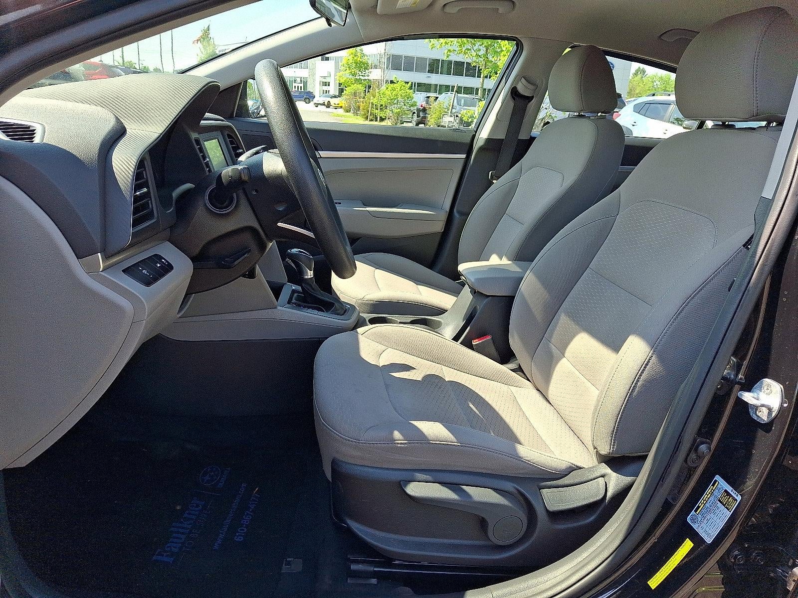 2020 Hyundai ELANTRA SE IVT
