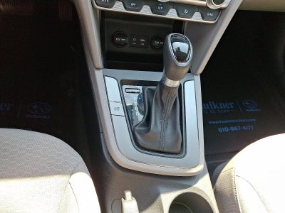 2020 Hyundai ELANTRA SE IVT
