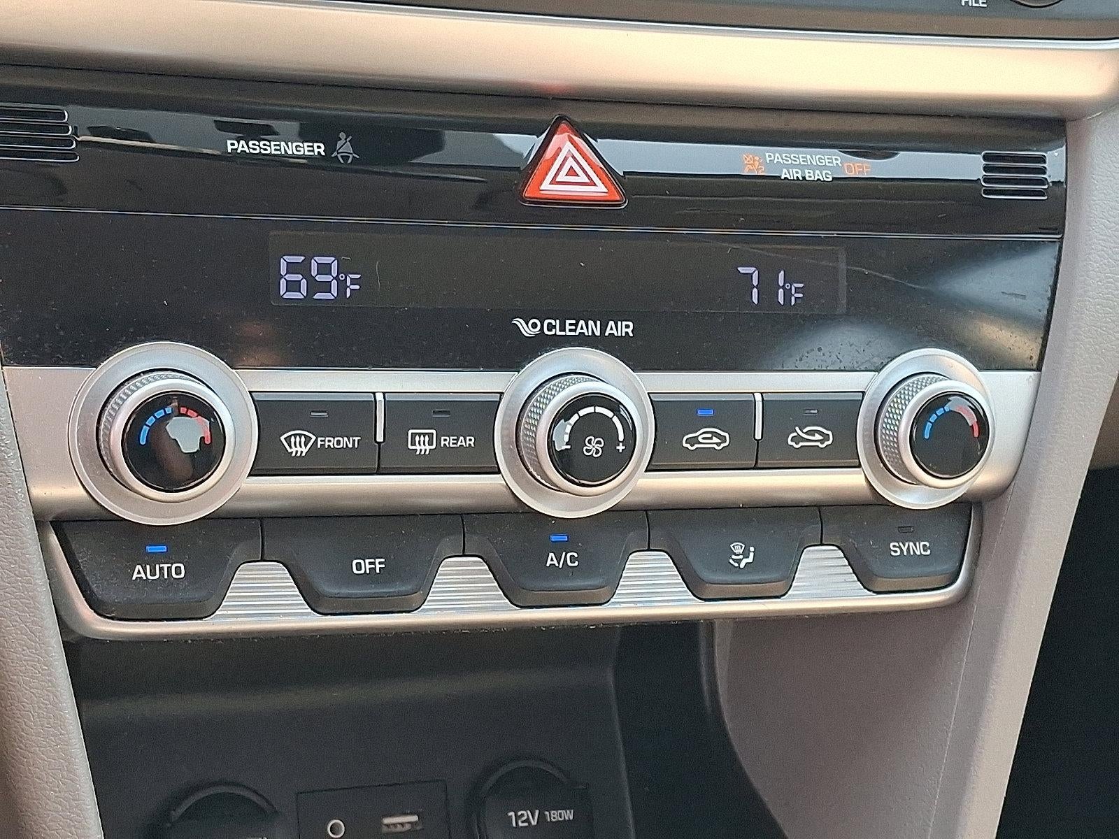2020 Hyundai ELANTRA SE IVT