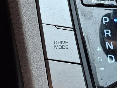 2020 Hyundai ELANTRA SE IVT