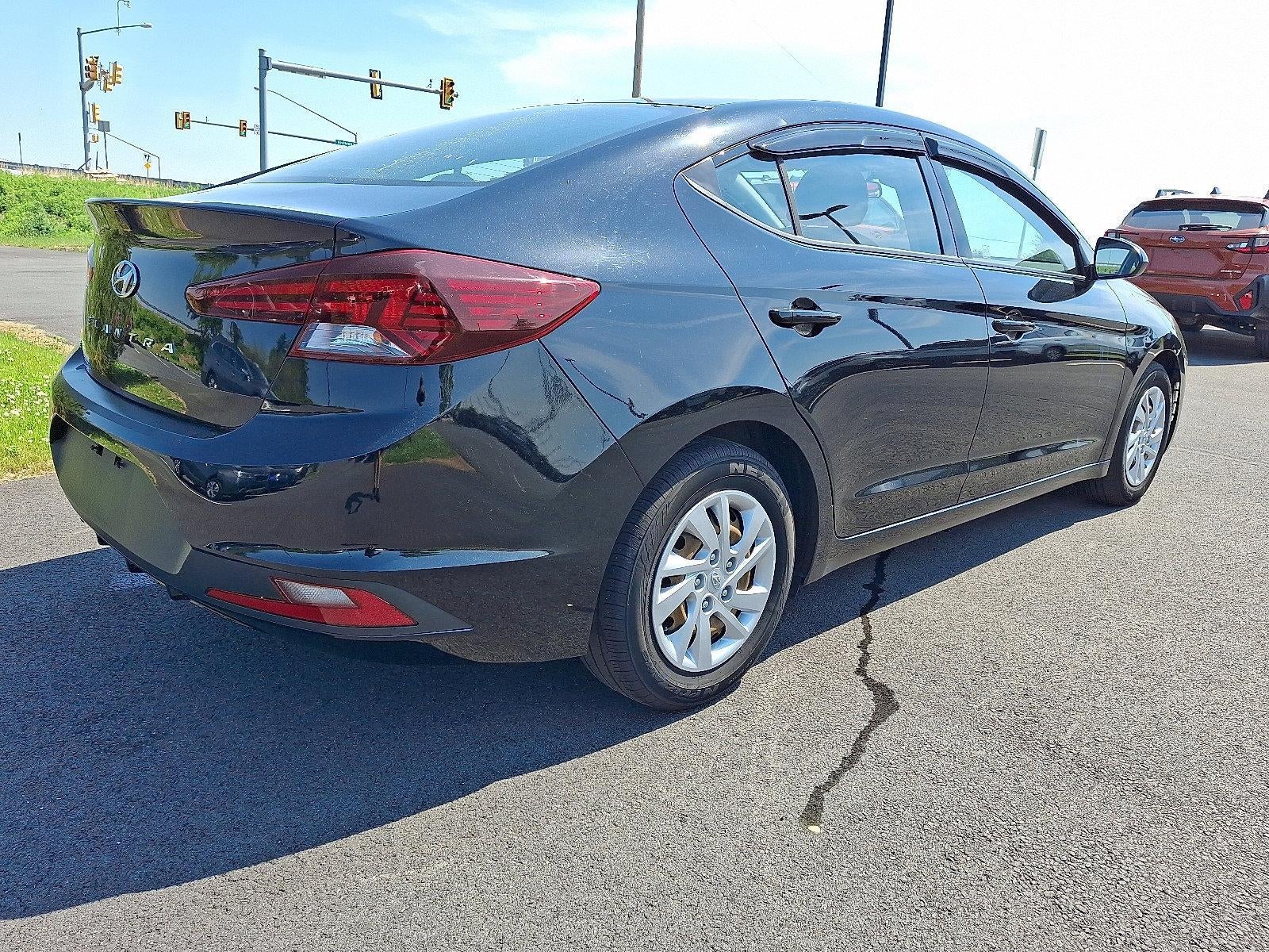2020 Hyundai ELANTRA SE IVT
