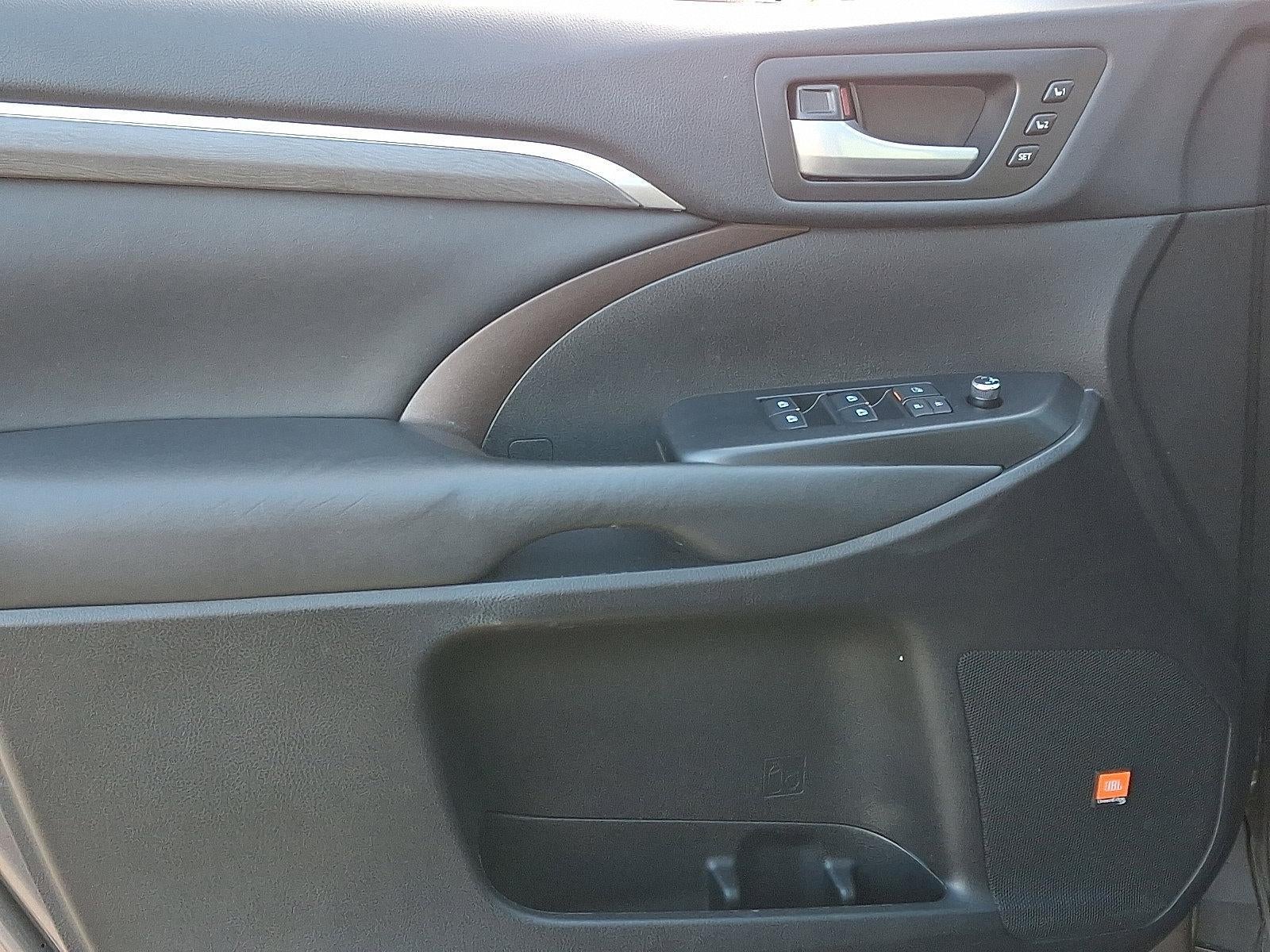 2019 Toyota Highlander Limited V6 AWD (Natl)