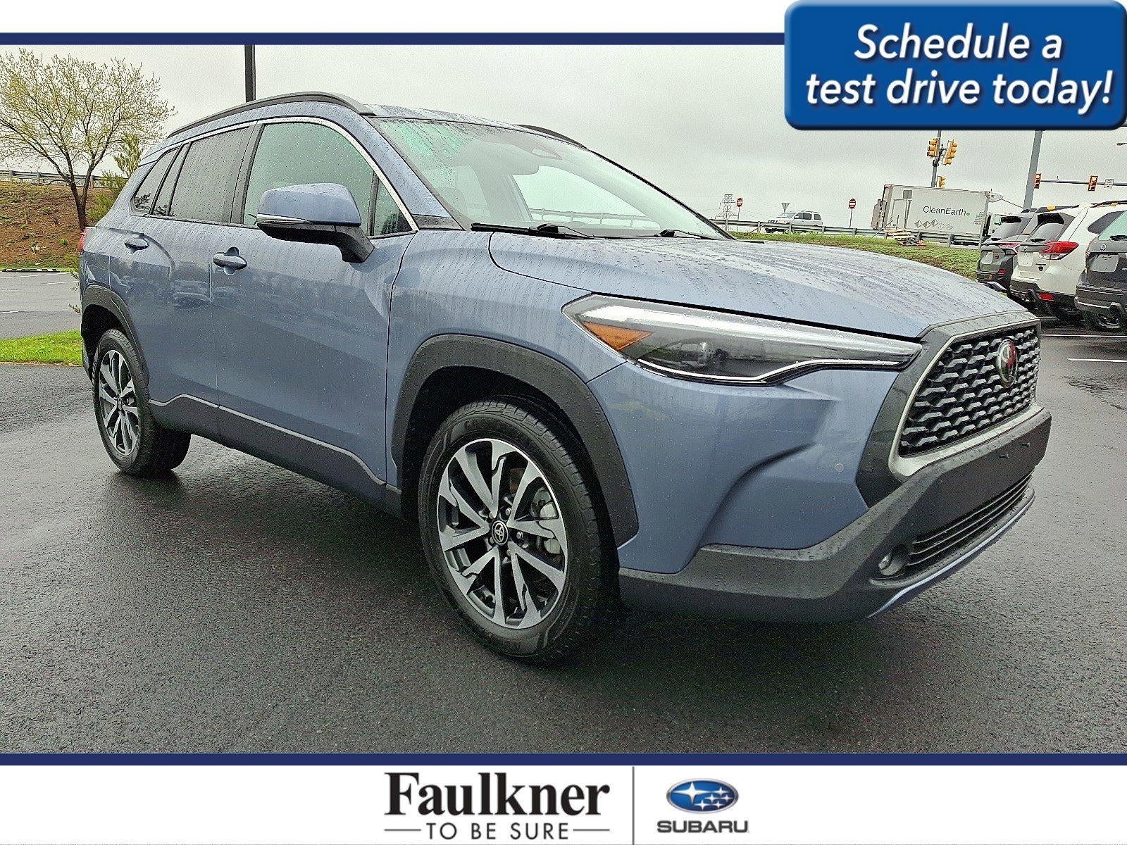 2024 Toyota Corolla Cross XLE 4WD (Natl)