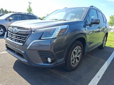 2023 Subaru Forester Premium CVT