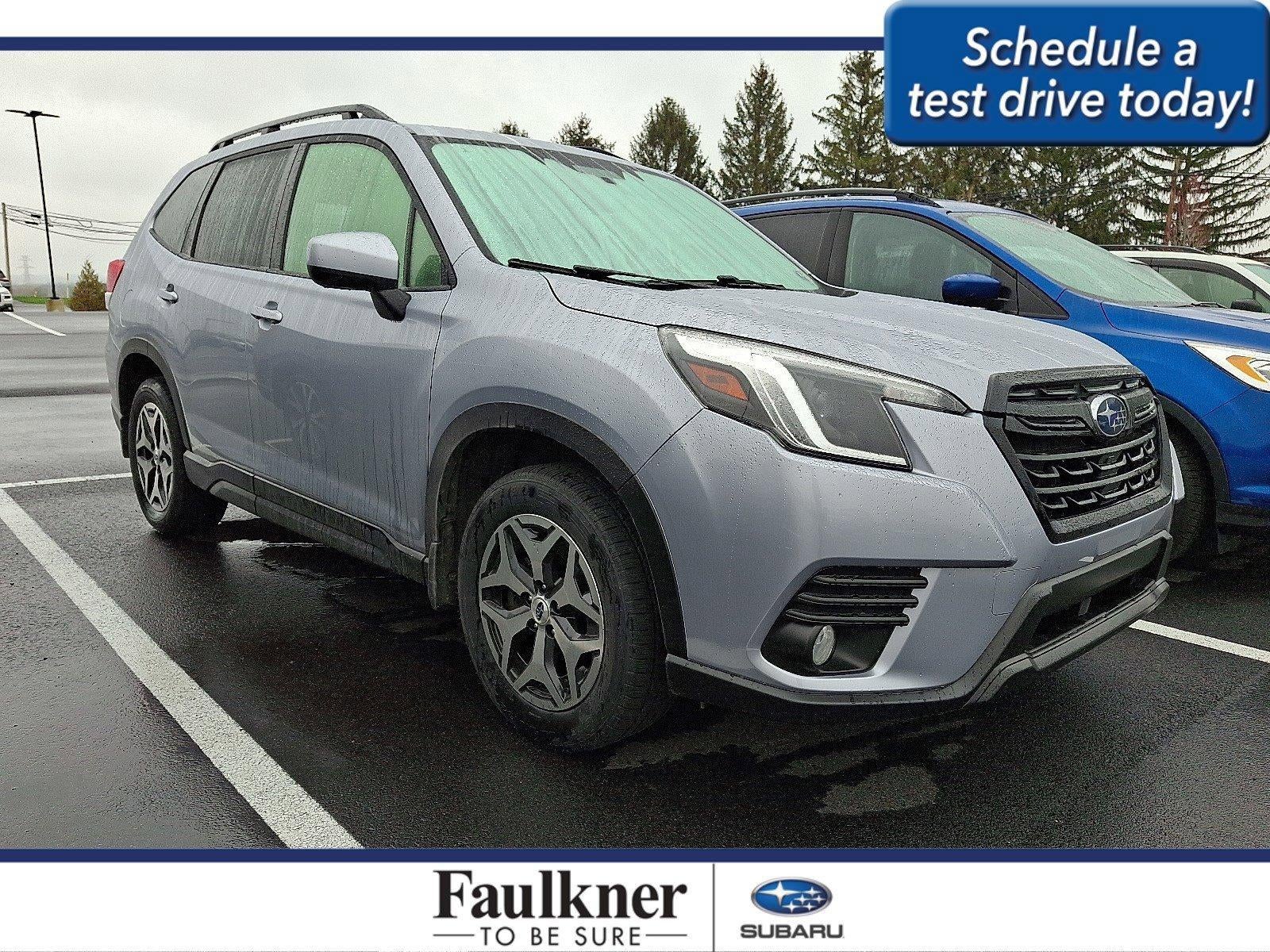 2023 Subaru Forester Premium CVT