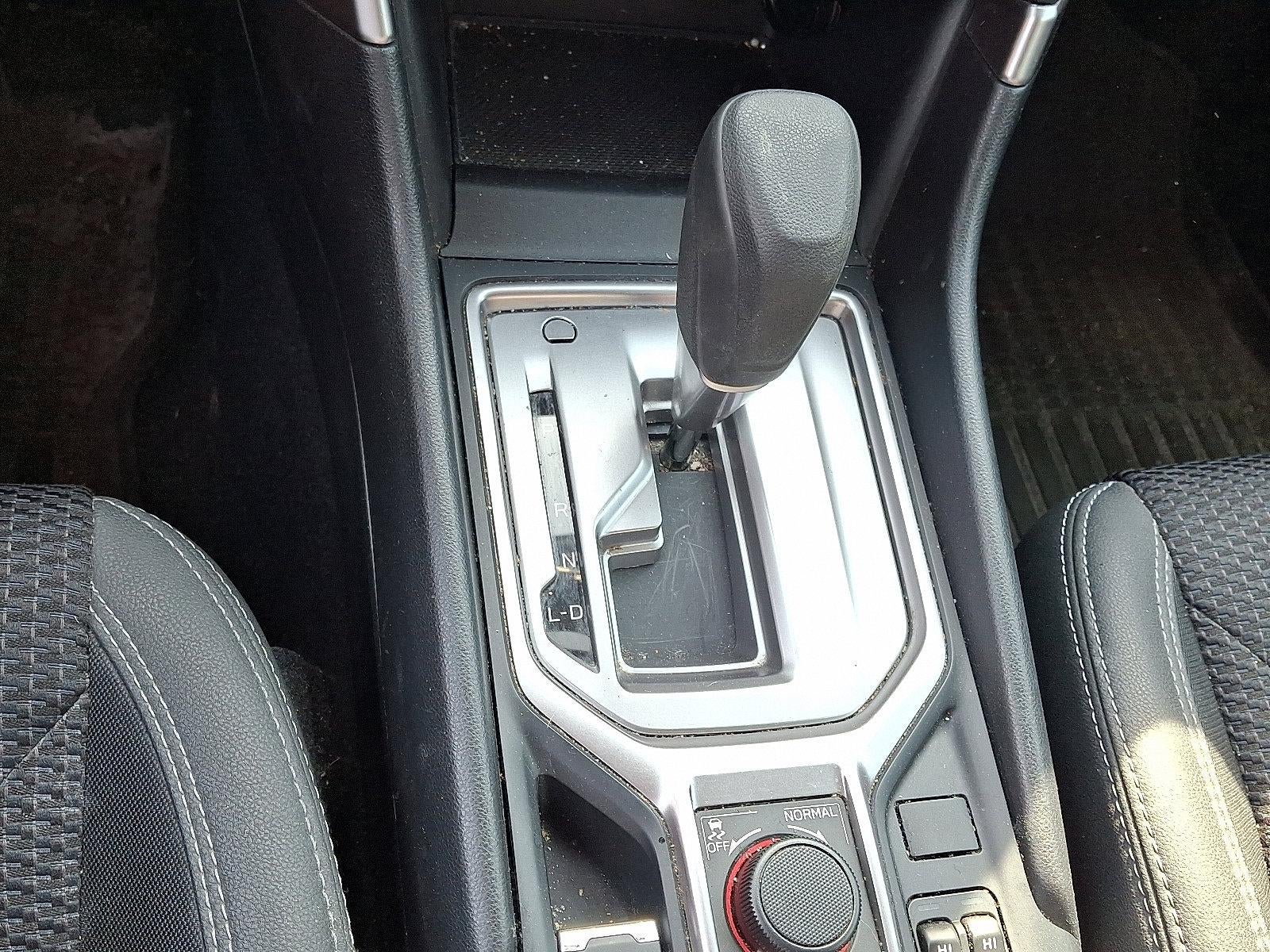 2023 Subaru Forester Premium CVT