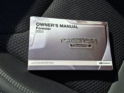 2023 Subaru Forester Premium CVT