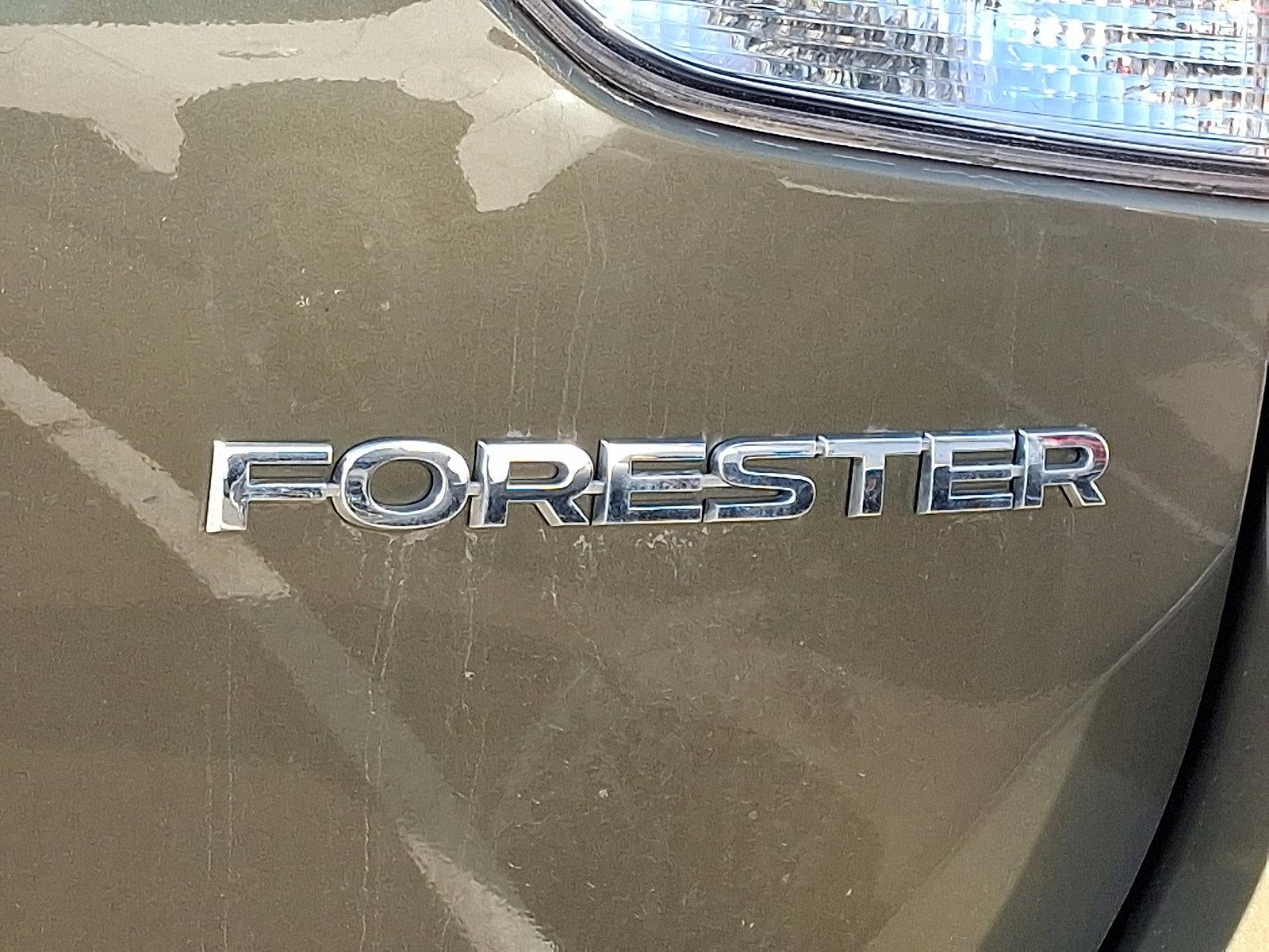 2023 Subaru Forester Premium CVT