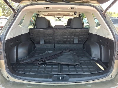2023 Subaru Forester Premium CVT