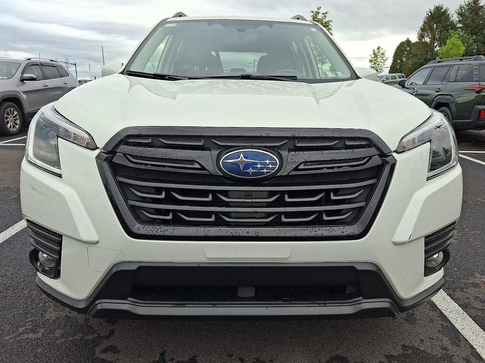 2023 Subaru Forester Premium CVT
